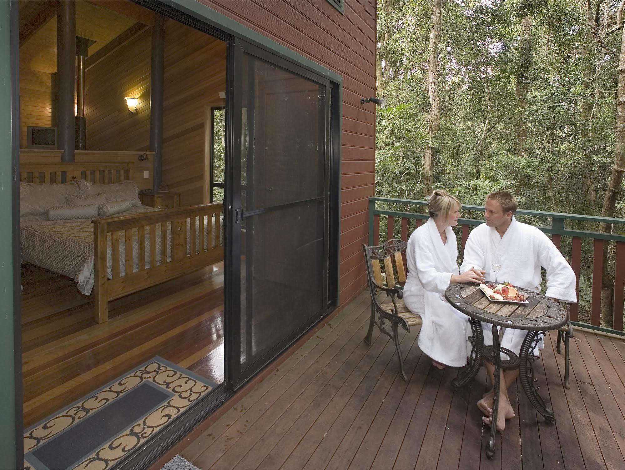 Springbrook Lyrebird Retreat Villa ภายนอก รูปภาพ