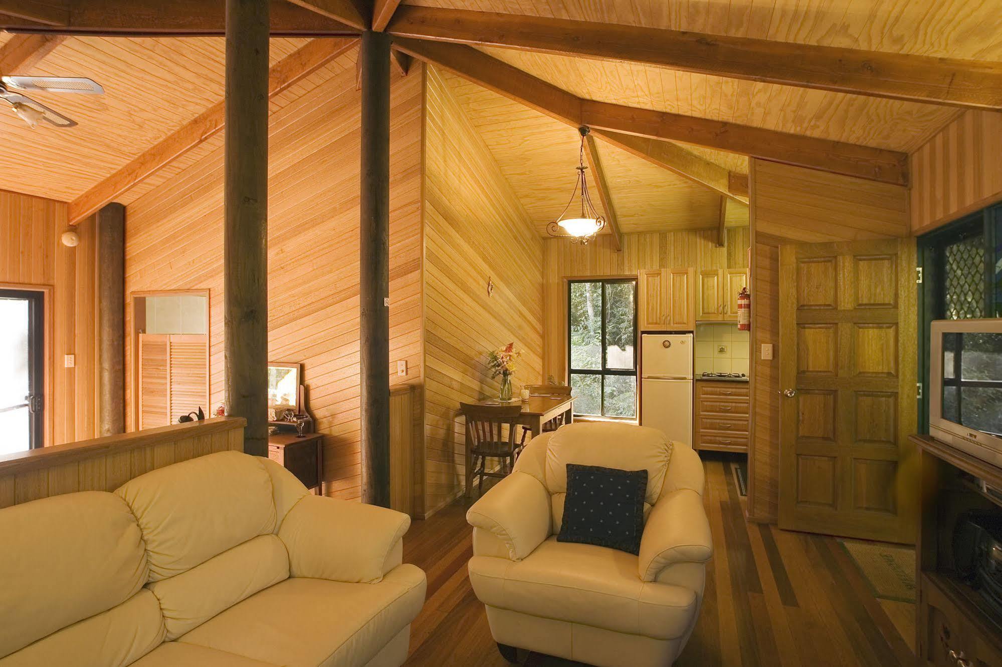 Springbrook Lyrebird Retreat Villa ภายนอก รูปภาพ