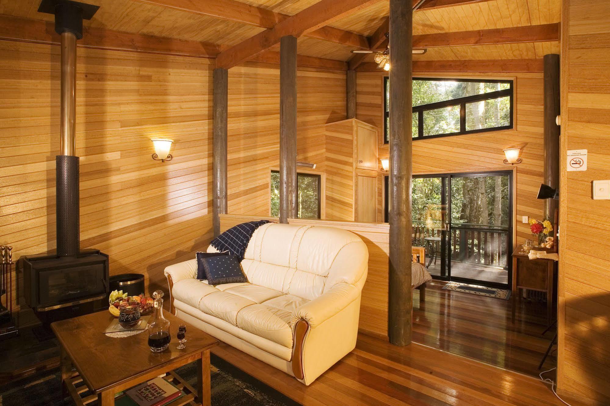 Springbrook Lyrebird Retreat Villa ภายนอก รูปภาพ